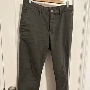 Felix Slim Fit Chino Pants In Dark Olive Green